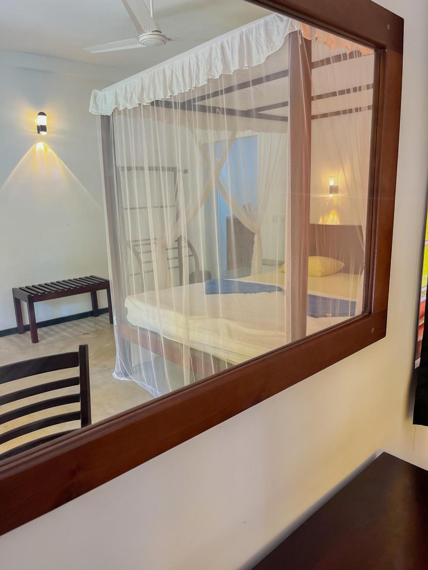 Easy Living Hotell Hikkaduwa Eksteriør bilde